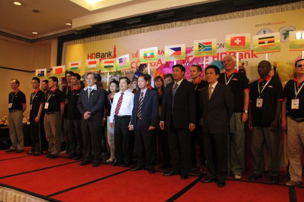 hdbank2013_005.jpg